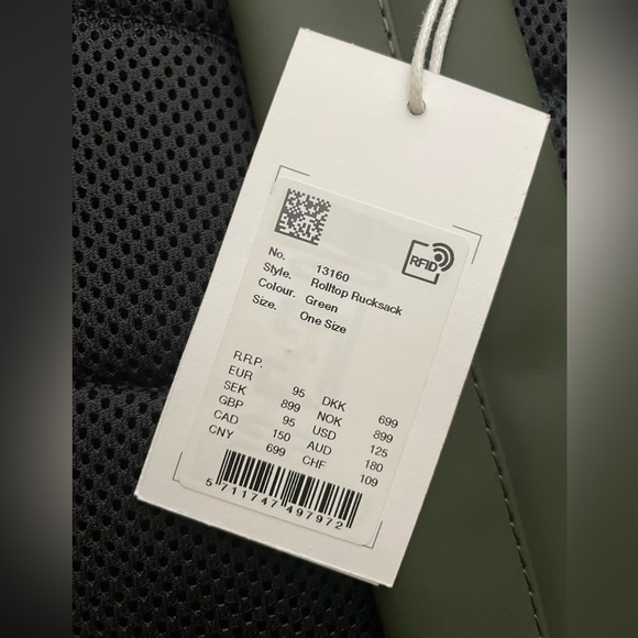 New! Large Rains Backpack - Picture 7 of 8